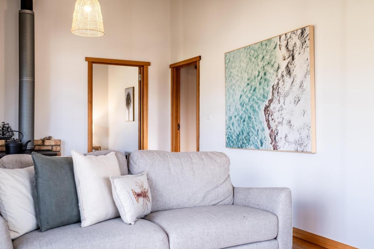 The Summer Shack - Freycinet Holiday Houses โคลส์เบย์ ภายนอก รูปภาพ